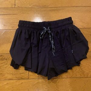 Kiki Kona shorts(amazon)
